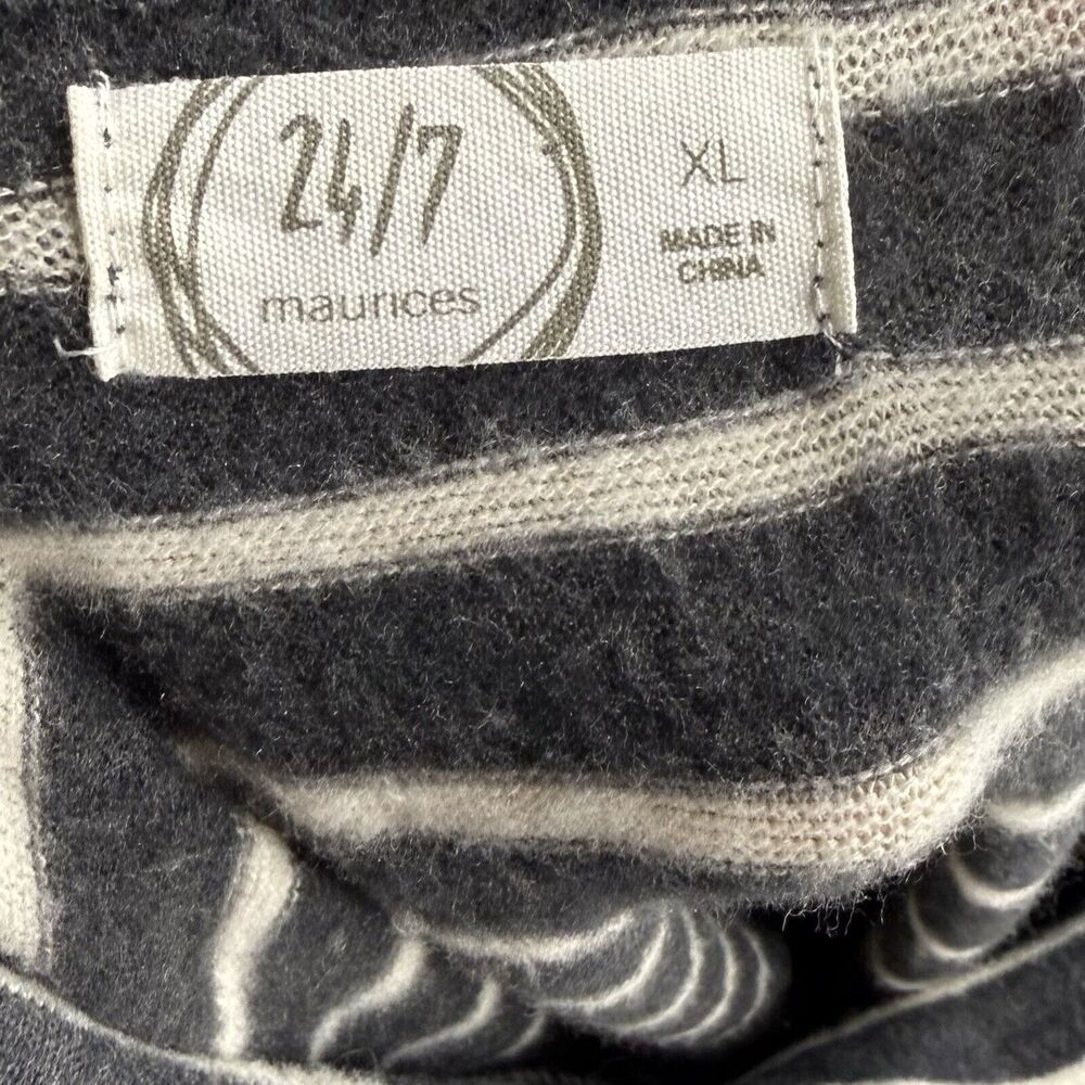 Maurices Womens Gray White Stripe Sweater Size XL Cowl Neck Knot Hem Pullover - Picture 6 of 7